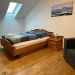 Allgaeublick - Mit Bergblick - Koenigscard Appartement *